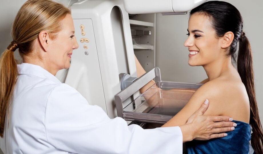 Рентгеновская маммография для обследования молочной железы